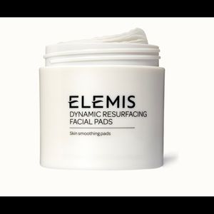 Elemis dynamic resurfacing facial pads.